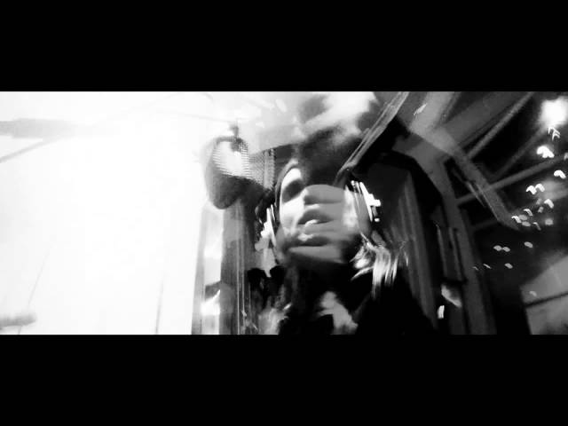 Band Of Skulls - 'Himalayan'