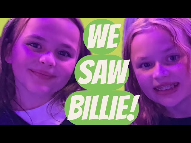 MOM + TWINS Take on Billie Eilish in Tulsa!! Epic Concert Vlog 💚