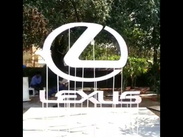 lexus - anamoprhic art