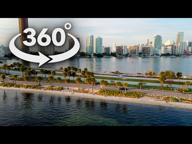 360 VR | Cruising in beautiful Miami areas
