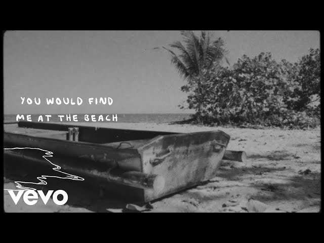 Gigi Perez - At The Beach, In Every Life (Lyric Video)