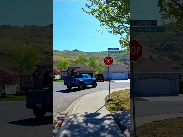 Would You Live Here? 🇨🇦 Kamloops Neighborhood #kamloops #britishcolumbia #explorecanada