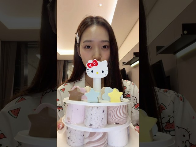 hello kitty baskin robbins cake mukbang