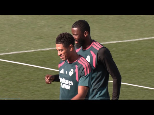 Bellingham all smiles in Real Madrid training