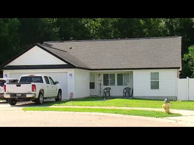 Woman Says Father's Caregiver Stole His House After He Moved To Senior Care