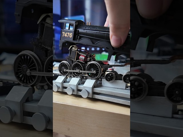 Dirty and dusty #Hornby B12 - Part 1 #repair #fixup #modeltrains #modelrailway #toytrains #trains
