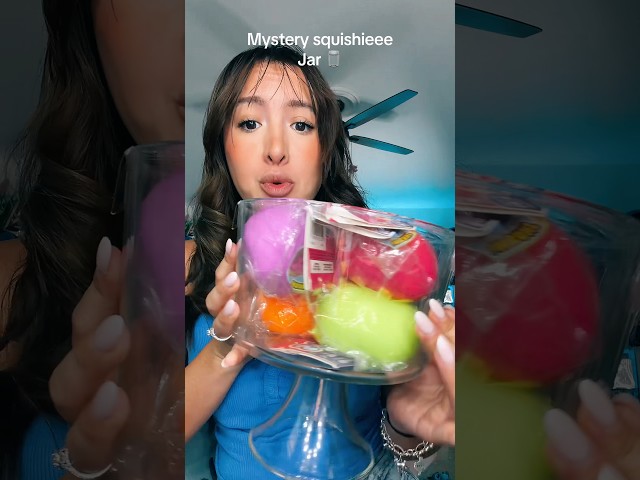 ITS SQUISHY TIME 😱😱 #surprise #squishy #mysterybox #youtubeshorts