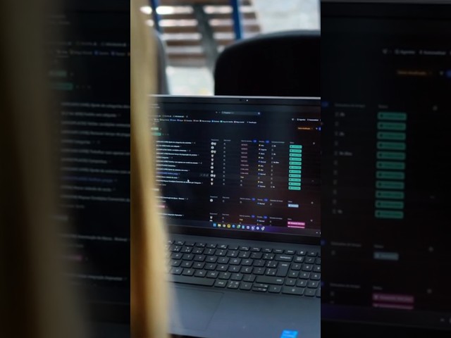 3 Advanced Bootstrap Project😱 Jo Skills को Next Level ले जाएँगे #Bootstrap #beginners #shorts #viral