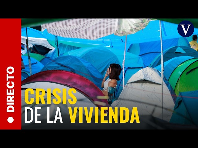 Protestas frente al Parlamento durante el debate y la votación sobre vivienda