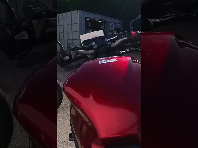 CB650R vs Hornet 750 Coming soon!