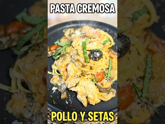 Super creamy chicken and mushroom pasta #lasrecetasdesusana #cookingwithflavor #mediterraneancook...