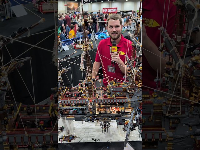 LEGO Flying Pirate Ship by Ezra Bermudez