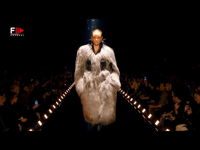 SCHIAPARELLI Fall 2026 Paris - Fashion Channel