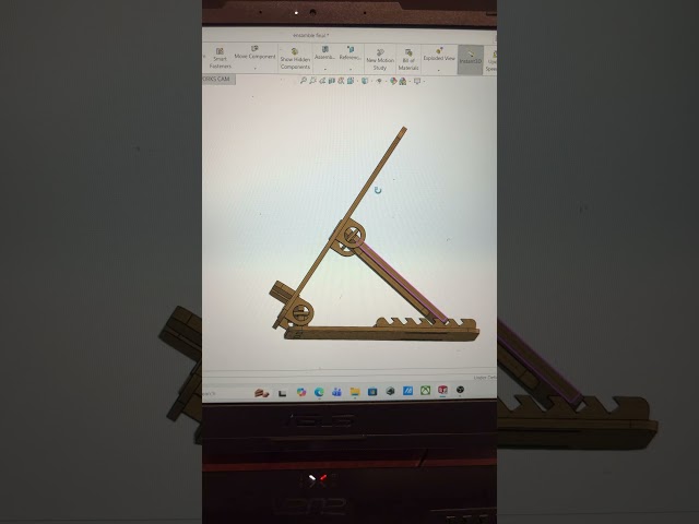 Soporte de Celular para Corte Láser en SolidWorks 📱🔥