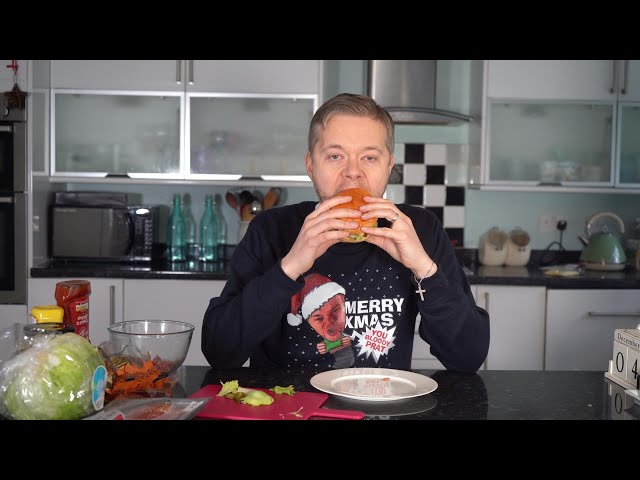 Goldbridge COOKS The BEST BURGER Ever!