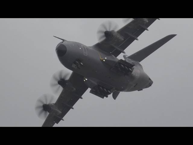 Airbus A380 & A400M at Farnborough Air Show 2016 4K