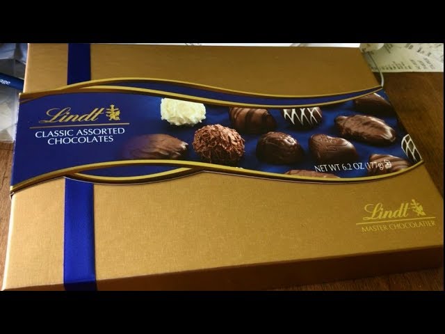 Candy Review: Box of Lindt Classic Assorted worth it?