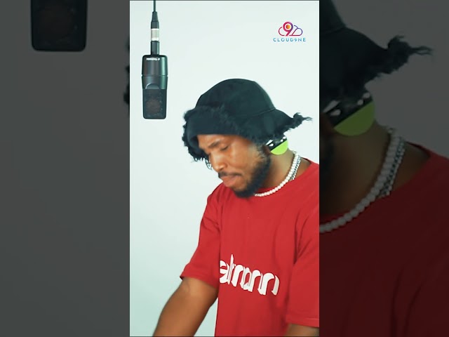 Afriikan Papi & Just Bheki singing “Iyeza” #Shorts