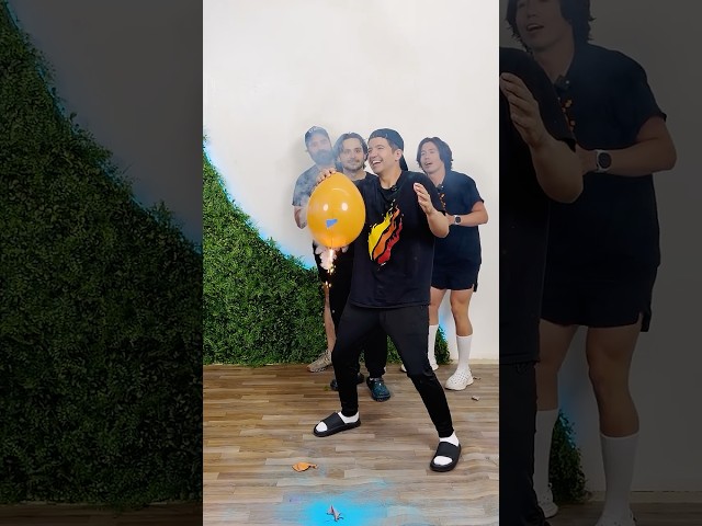 Name a YouTuber Before the Balloon Explodes! π₯