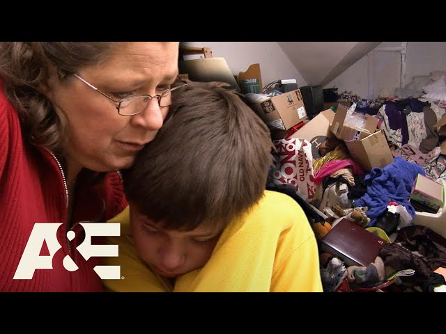 Depression & Alcoholism Create a Vicious Cycle of Hoarding | Hoarders | A&E