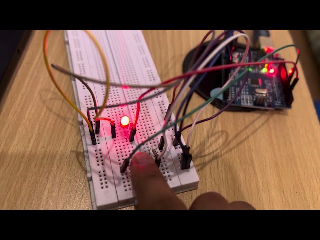 02-push-button LED