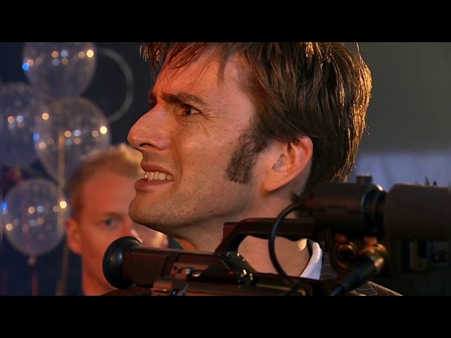 Attack Of Santa Clause | The Runaway Bride | Doctor Who