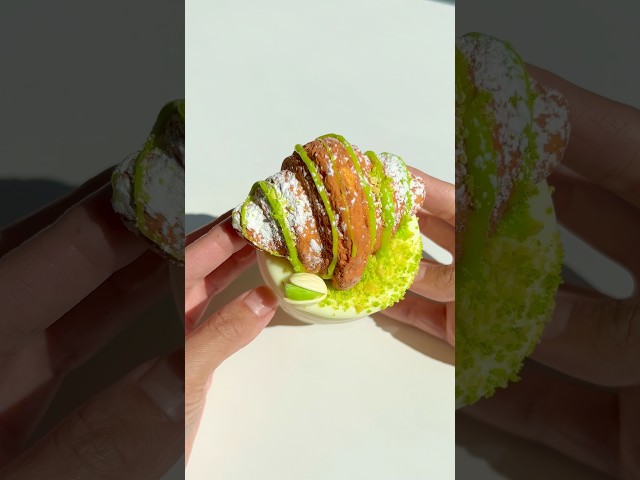 Pistachio Croissant - D.I.Y slime scented like pistachio croissant. #oddlysatisfying #slime