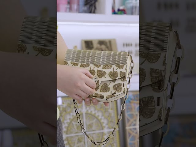 A Flat Piece of Wood Turned Into a Wearable Bag! 🌳👜 #laserengraver #woodworking #atomstack #diy