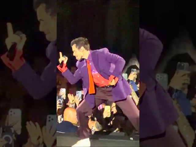 Harry grooves to Dance No More! (Live at MSG, NYC, 9-2-26) (4K HDR, HQ AUDIO)
