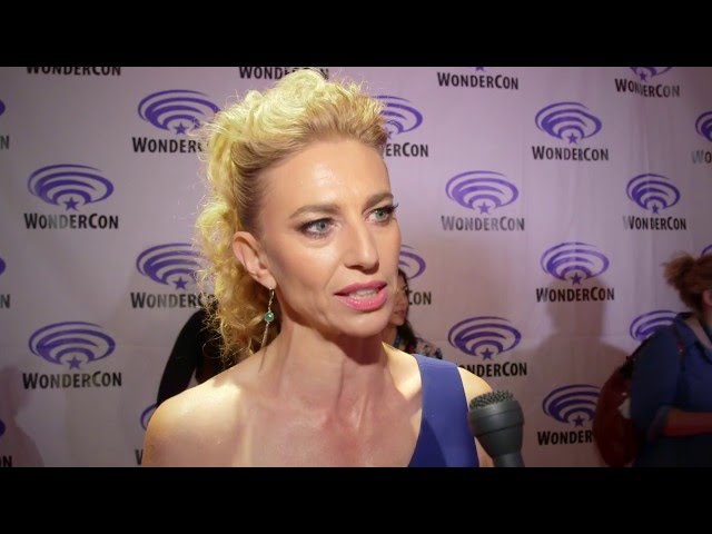 WonderCon 2016: Containment - Claudia Black