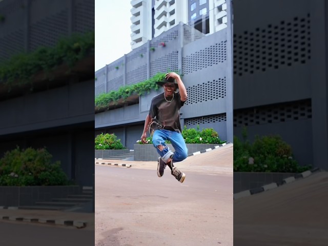 Snoop Dogg c walk trend #captboby #nike #dance