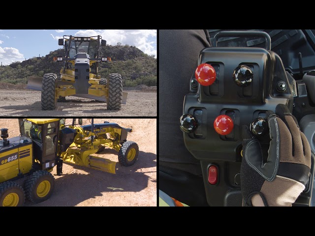 Komatsu GD655-7 motor grader operator controls