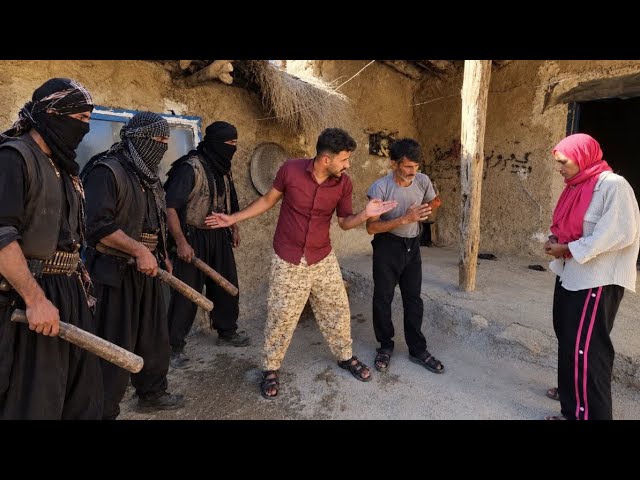 Fear of the Khan’s men or compassion for the girl? Uncle Esmaeil’s difficult decision.