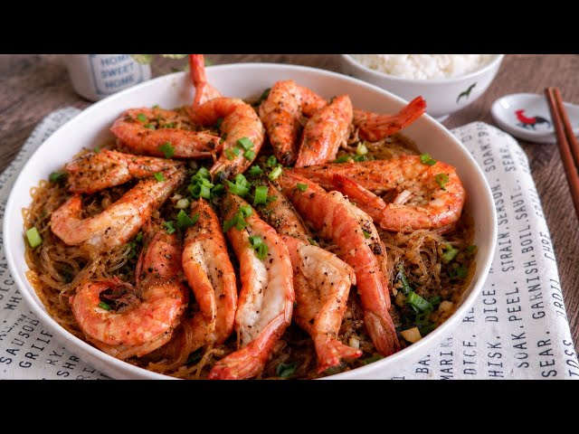 Tastes Just Like Singapore Black Pepper Crab! But w/ Prawns & Glass Noodles 黑胡椒粉丝虾Chinese Recipe
