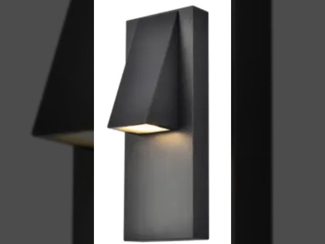 SolidWorks Extrude Tutorial for Beginners | Model an Outdoor Wall Light Step by Step