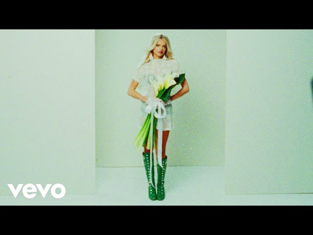 Carter Faith - Six String (Official Lyric Video)
