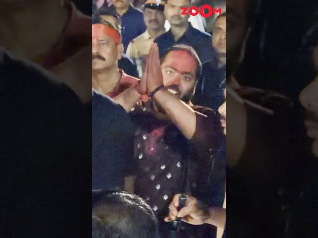 Anant Ambani tells 'Rade Radhe' to paps loudly after Ganpati Visarjan #shorts #anantambani