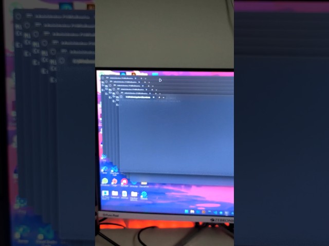 Prank to crash your friend’s computer #prank #tech #computer