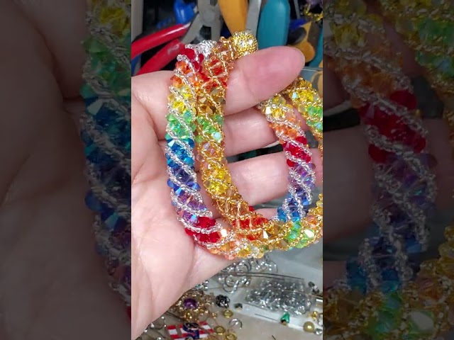 www.thebeadedjewels.com #autumn #jewelry #crystals #jewelrymaking #fallbracelet #bracelet