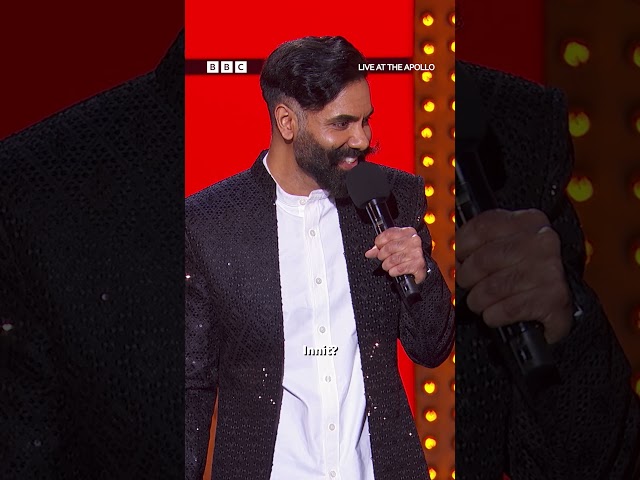 Sitting in the front row isn't for the weak.. 😳 #paulchowdry #shorts
