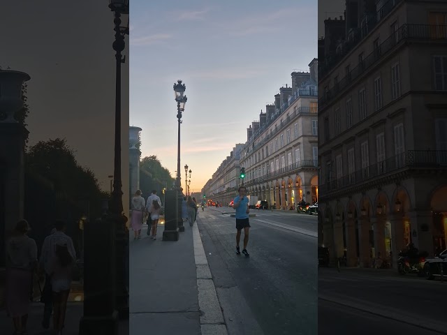 Rue Rivoli in Paris #paris #travel #parisroad #parisdiaries #parisvlogger #visitparis