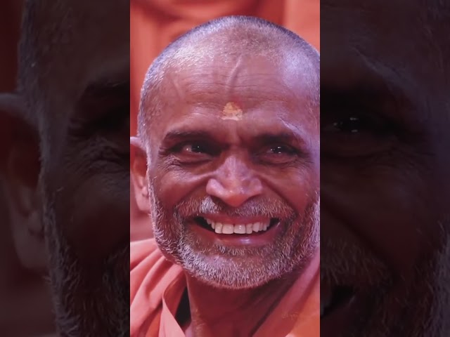 One Smile, Infinite Peace 🧡 #smile #prabodhan #prabodhswamiji #love