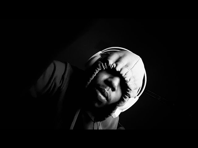 1. Nebrugg - No Topo (Official Music Video)