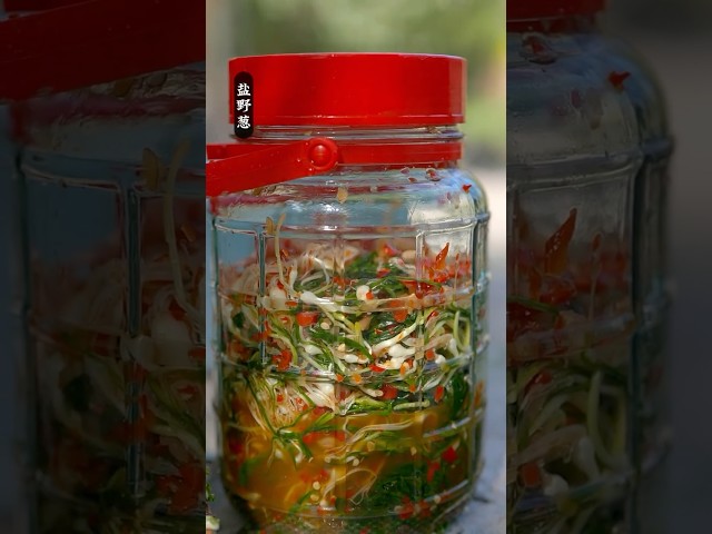 Harvesting Chinese Green Onions and Preserving Them with Chili | Traditional Meat Snack Recipe