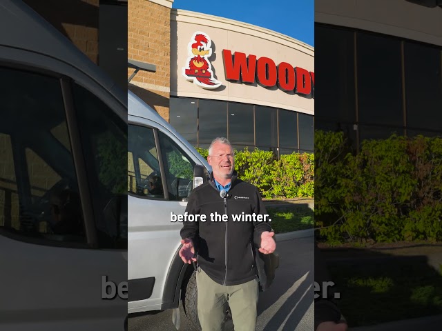 Looking for an RV Before Winter? Come to Woody’s! 🚐