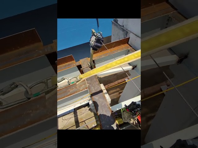 Beam Walking over Traffic