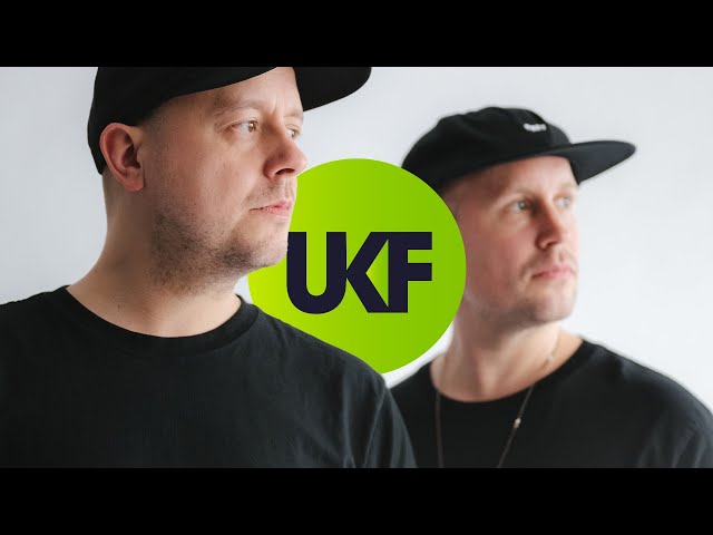 Hybrid Minds & Tom Cane - Not Alone