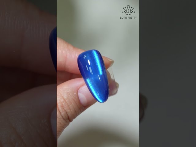Blue Cat Eye Nail Art | BORN PRETTY
