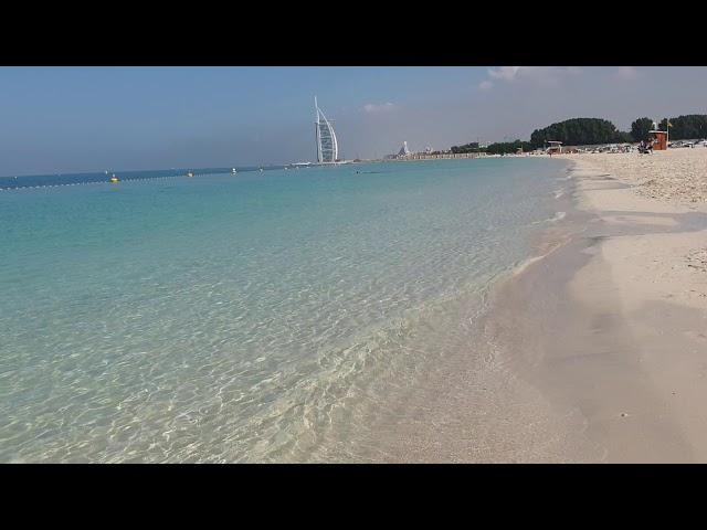 Dubai has some of the cleanest beaches in the Gulf...Beachlife !