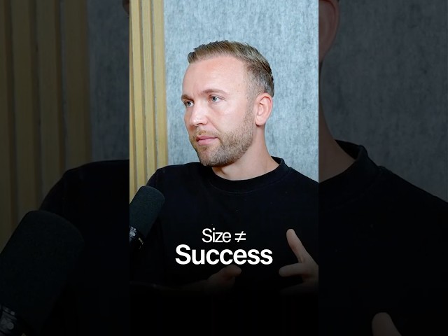 Why a Big Team Is a Red Flag Now